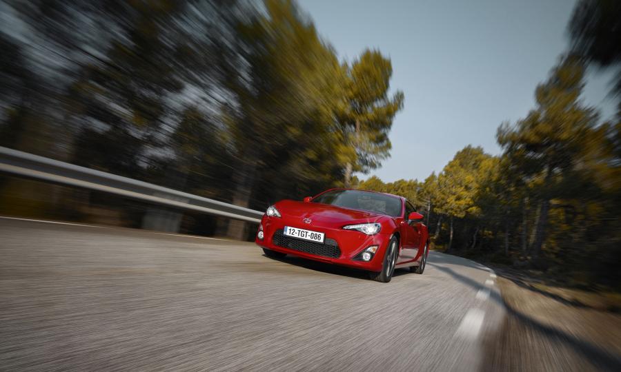  Toyota GT 86 2012 года  (фото 106 из 106)